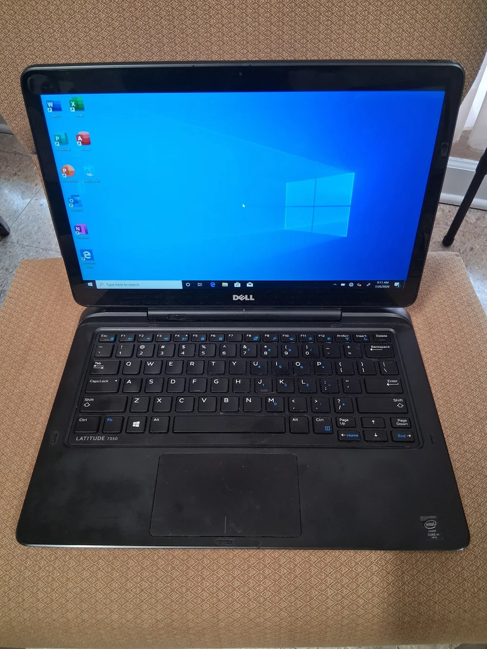 Dell Latitude 7350 2 N 1 WITH DETACHABLE KEYBOARD. 13.3-inch Laptop in Black
